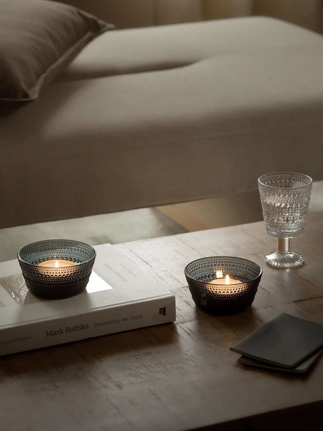 Cuenco pequeño de vidrio Kastehelmi