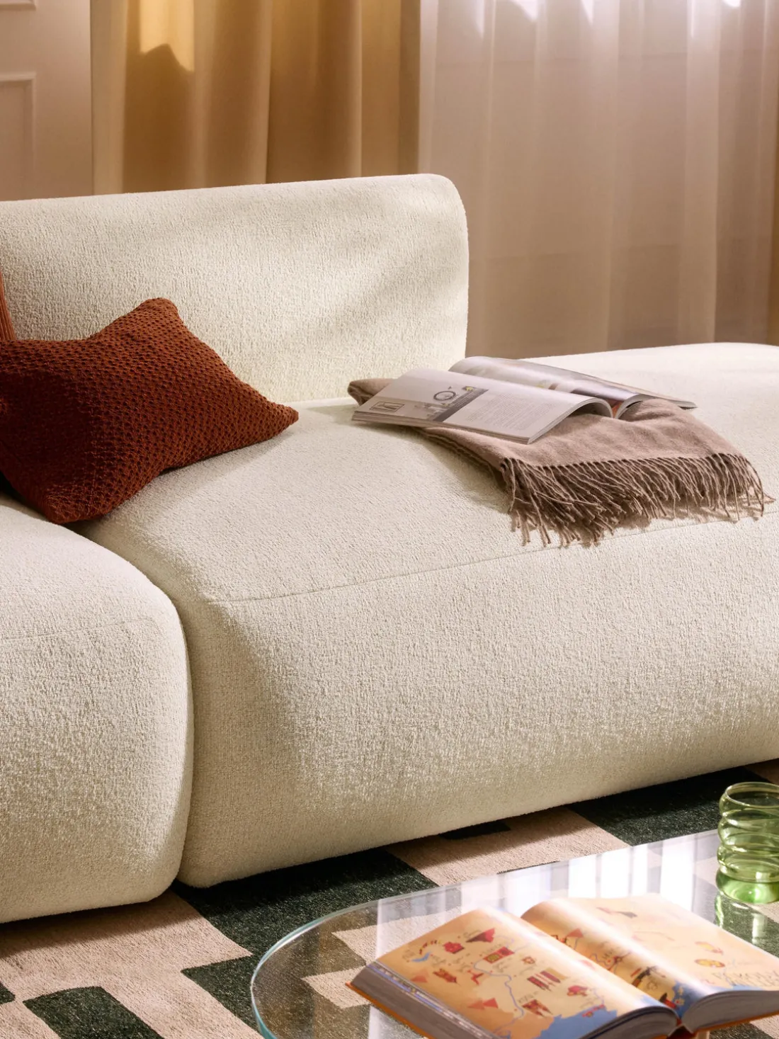 Diván modular en tejido bouclé Sofia