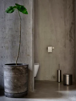 Escobilla de baño de acero inoxidable Ume