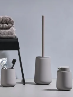 Escobilla de baño de porcelana Nova One