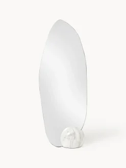 Espejo de pie con base en look mármol Bonita