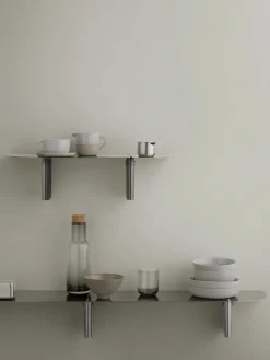 Estante de pared de acero inoxidable Oru