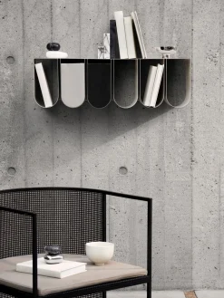 Estante de pared de metal Curved