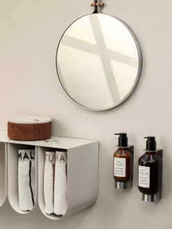 Estante de pared de metal Curved