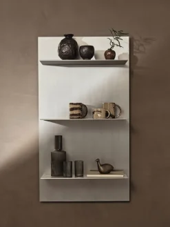 Estante de pared de metal Lager