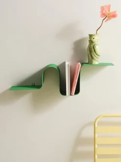 Estante de pared de metal Caterpillar