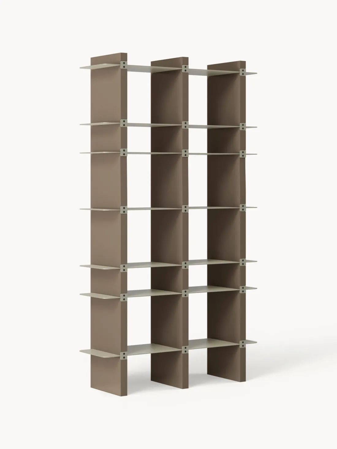 Estantería alta con elementos de metal Rami