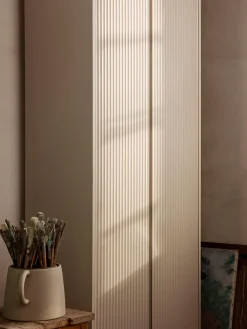 Estantería de madera Still