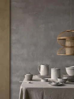 Fuente artesanal de gres Nordic Sand, 30 cm