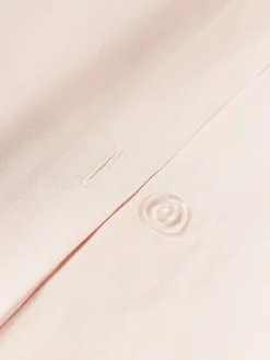 Funda de almohada de satén a rayas con dobladillo Brendan