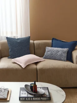 Funda de cojín de lino con dobladillo elevado Taryn