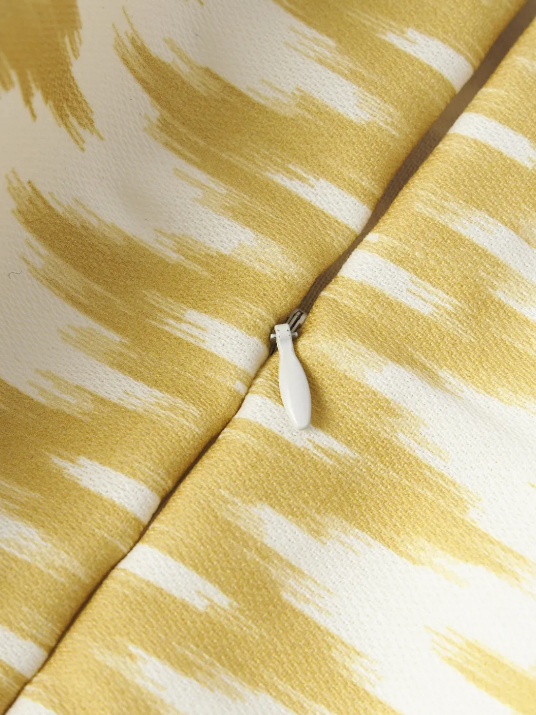 Funda de cojín para exterior con estampado ikat Maillot