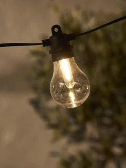 Guirnalda de luces LED para exterior con función de temporizador Selecta, tamaños diferentes