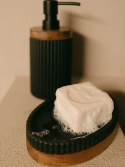 Jabonera con madera Laura