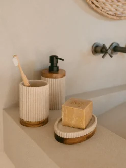 Jabonera con madera Laura