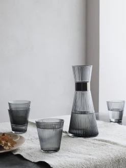 Jarra de vidrio ahumado soplado artesanalmente Grand Cru, 1 L