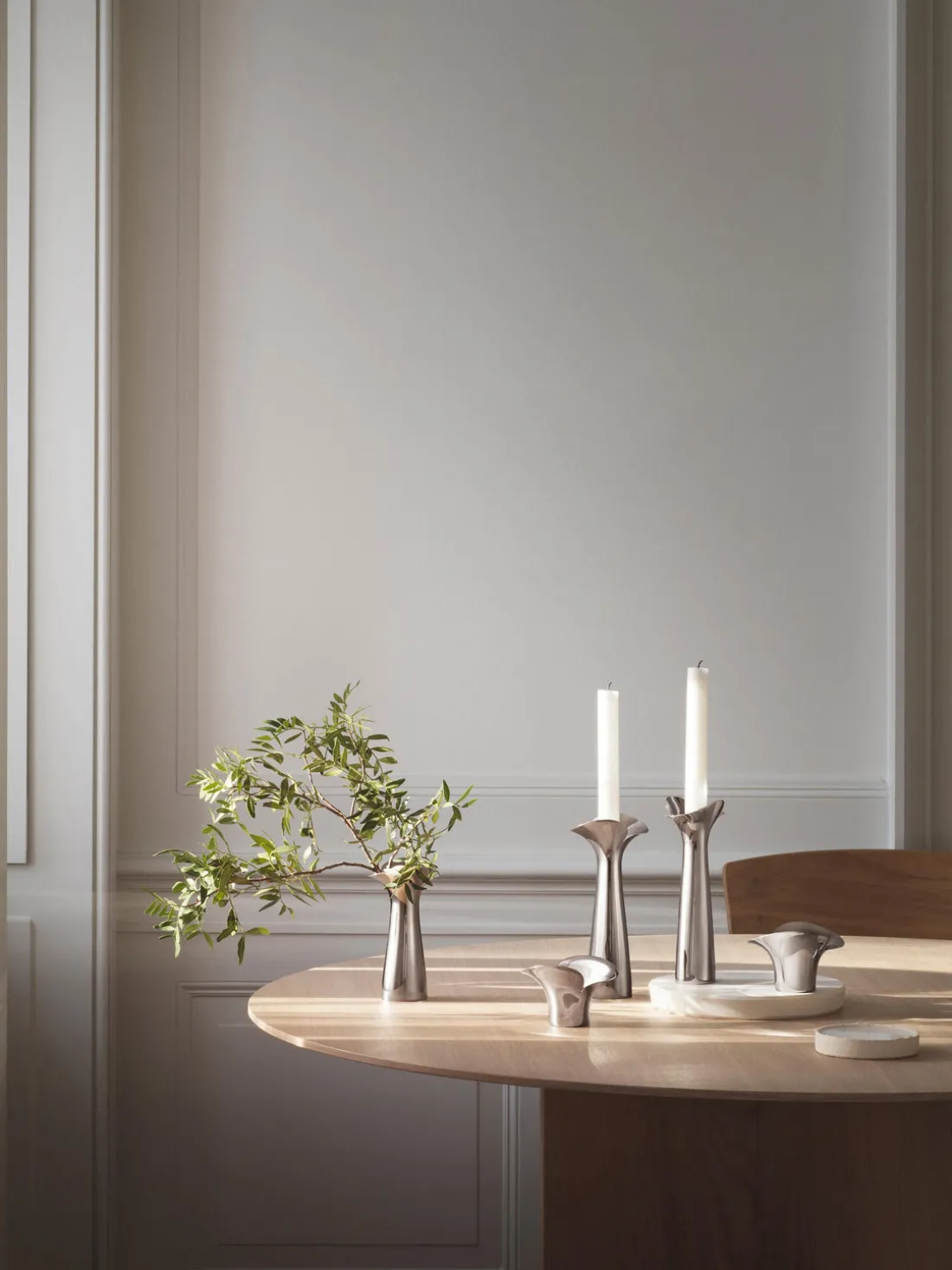 Jarrón de acero inoxidable Bloom Botanica, 15 cm