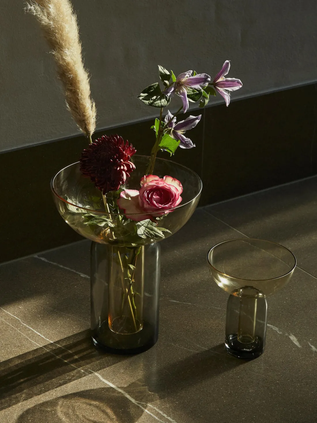 Jarrón de vidrio soplado Torus, 20 cm