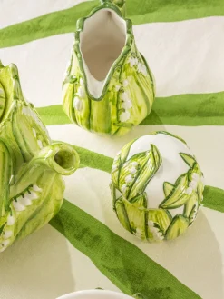 Lechera pintada a mano Lily of the Valley