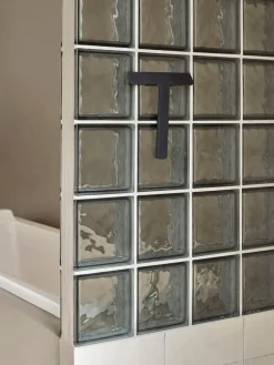 Limpiacristales de ducha de silicona con soporte Ume