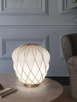 Lámpara de mesa artesanal Pinecone