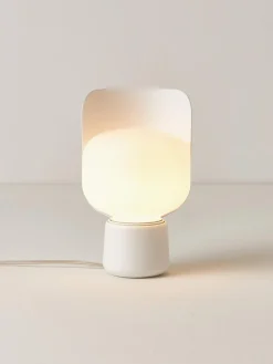 Lámpara de mesa artesanal pequeña Blom