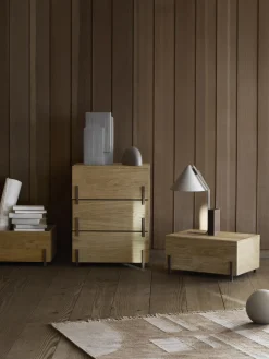 Lámpara de mesa Cone