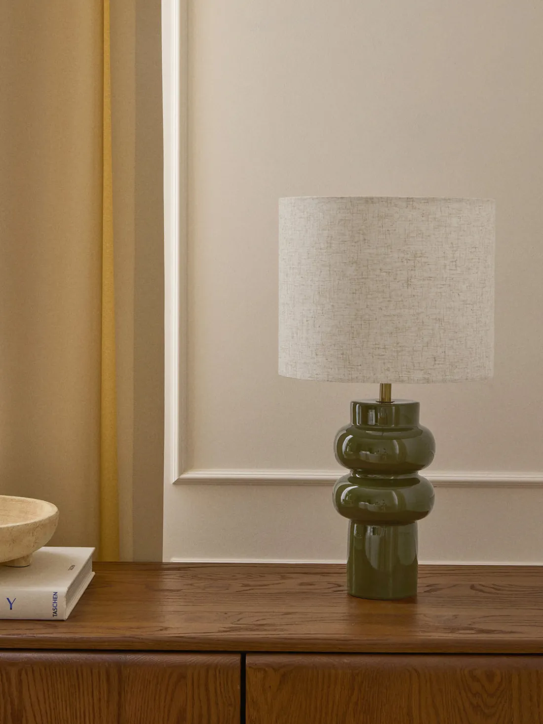 Lámpara de mesa grande de cerámica Christine