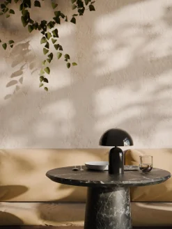 Lámpara de mesa LED pequeña regulable Walter, portátil