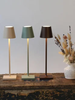 Lámpara de mesa LED regulable Poldina, portátil