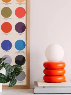 Lámpara de mesa pequeña LED Tube, portátil y con conexión USB