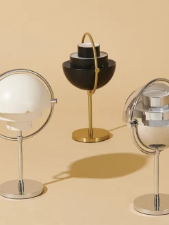 Lámpara de mesa regulable y ajustable Multi-Lite, portátil