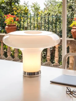 Lámpara de mesa soplada artesanalmente Lesbo