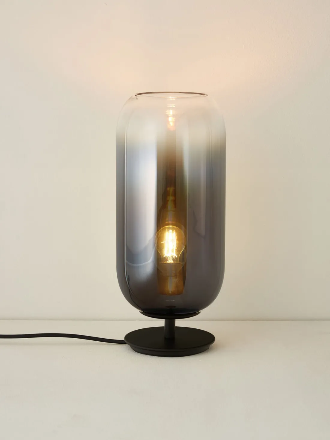 Lámpara de mesa soplada artesanalmente Gople, tamaños diferentes