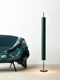 Lámpara de pie LED grande regulable Emi