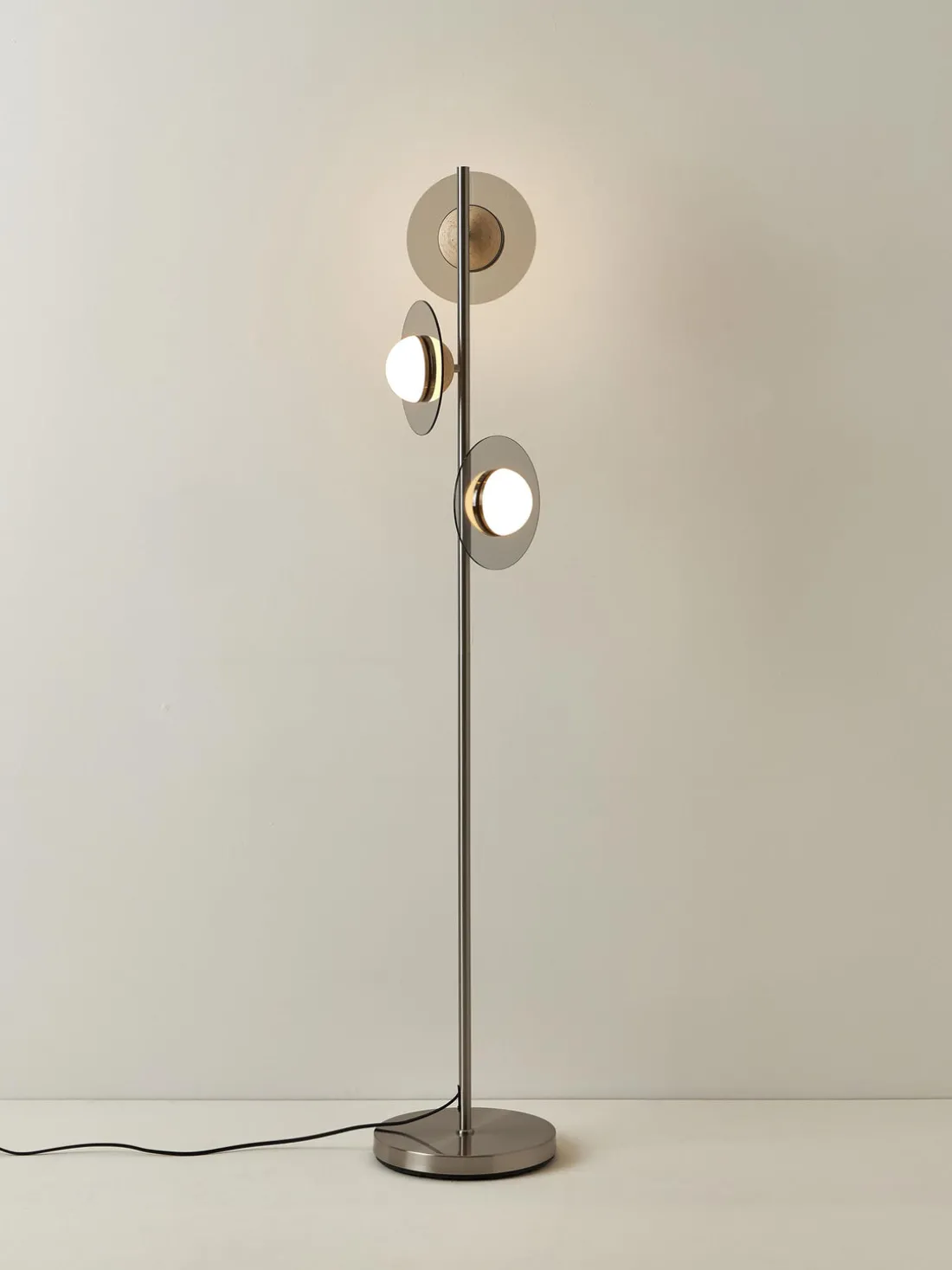 Lámpara de pie Orion