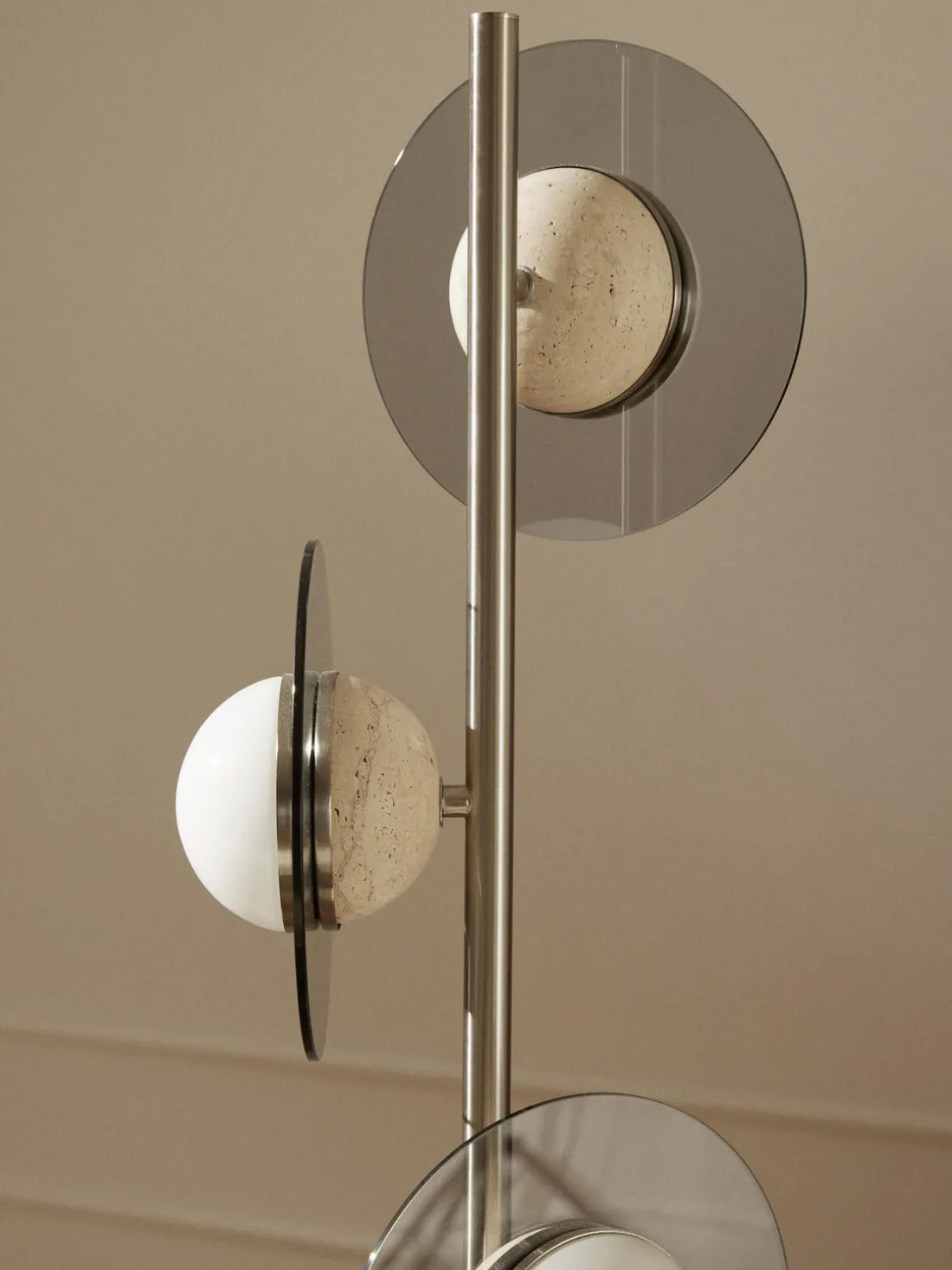 Lámpara de pie Orion