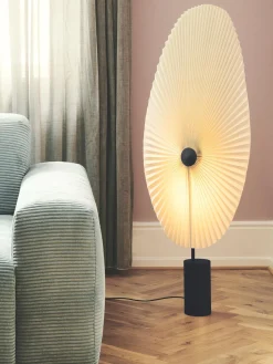 Lámpara de pie pequeña LED regulable Liris