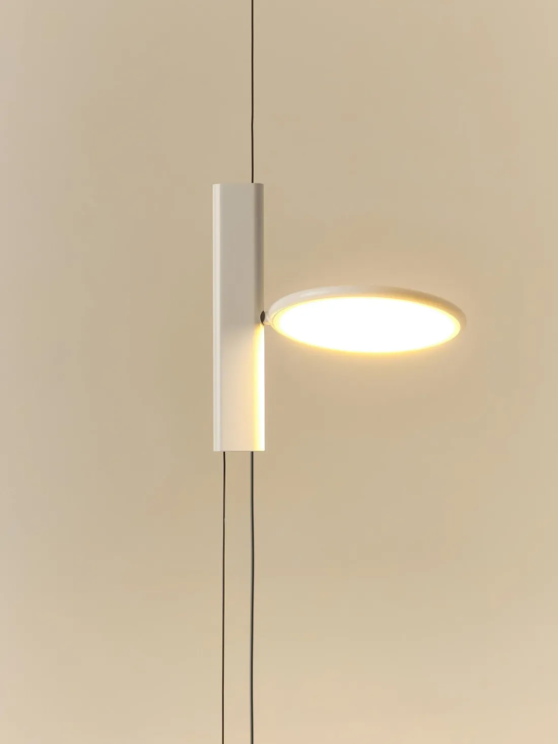 Lámpara para colgar pequeña regulable Ok