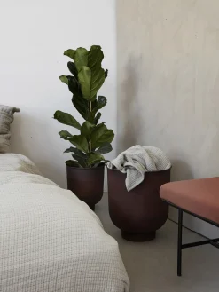 Maceteros grandes de metal Vig, 2 uds.