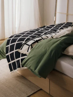 Manta a cuadros con flecos Edison