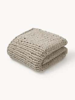 Manta artesanal de punto grueso Adyna