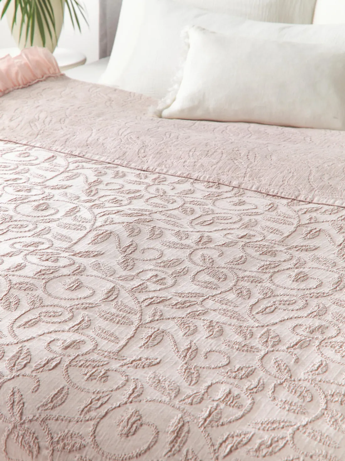 Manta de algodón estampado con volantes Clara