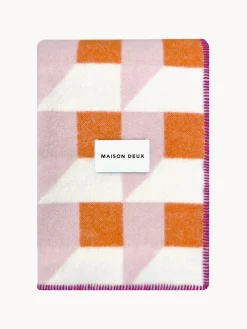 Manta de lana Cubics