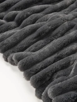 Manta de piel sintética Lovey