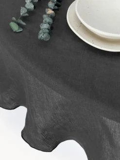 Mantel redondo de lino con ribete Kennedy