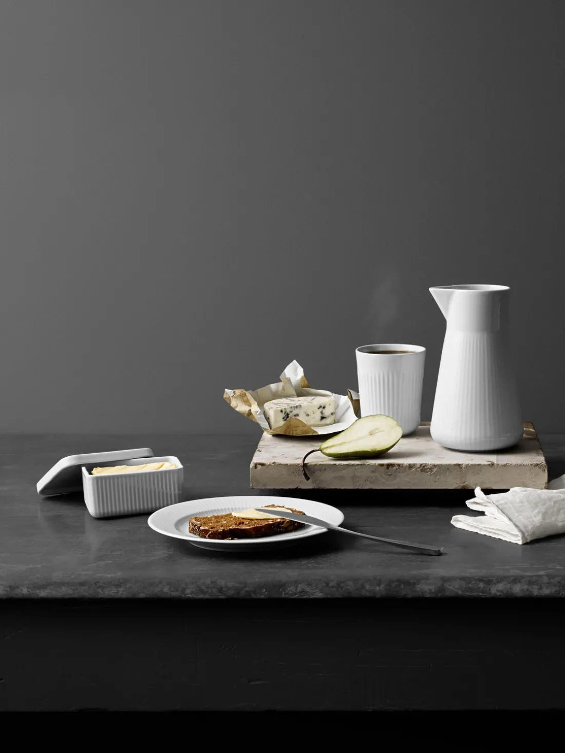 Mantequera de porcelana Legio Nova