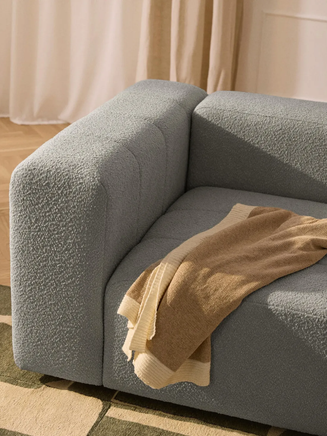 Módulo de esquina en tejido bouclé Lena