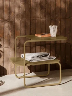 Mesa auxiliar con dos estantes adicionales Level