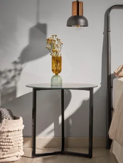 Mesa auxiliar con tablero de cristal Raeam